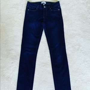 🤍Women’s Paige Skyline Skinny Jeans!🤍